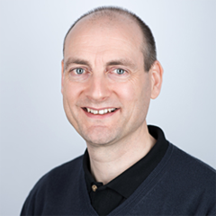 Dr Ian Hosking